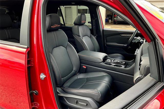 used 2024 Honda Pilot car, priced at $38,777