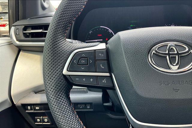 used 2022 Toyota Sienna car, priced at $45,911