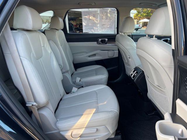 used 2021 Kia Sorento Hybrid car, priced at $24,977