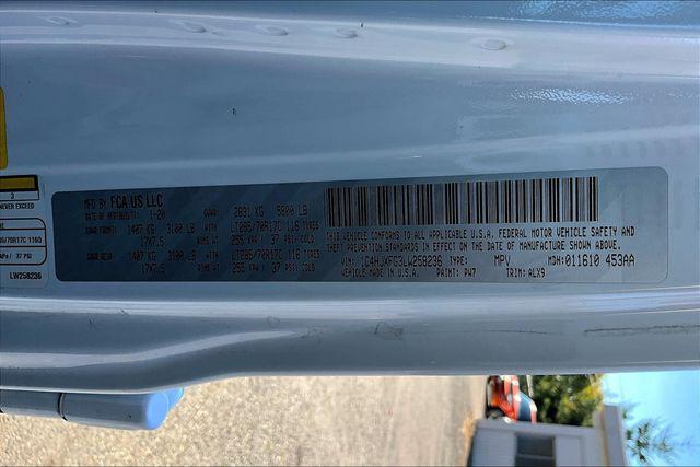 used 2020 Jeep Wrangler Unlimited car, priced at $35,444