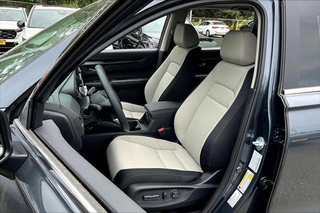 new 2025 Honda CR-V car, priced at $32,999