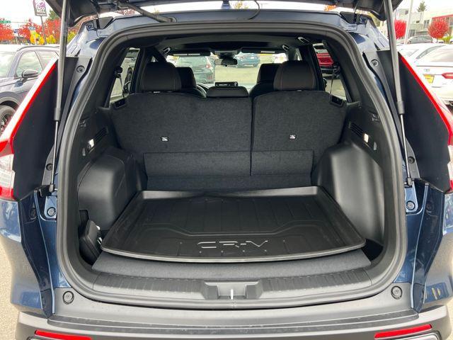 new 2026 Honda CR-V Hybrid car, priced at $38,580