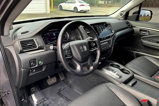 used 2022 Honda Pilot car, priced at $34,977