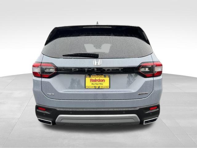 new 2025 Honda Pilot car, priced at $50,050