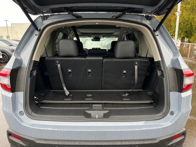 new 2025 Honda Pilot car, priced at $50,050