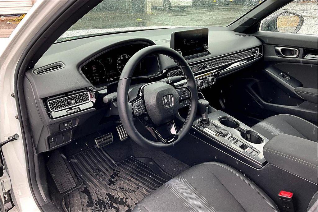 used 2025 Honda Civic Hybrid car, priced at $28,977