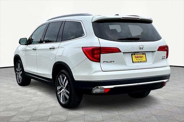 used 2017 Honda Pilot car
