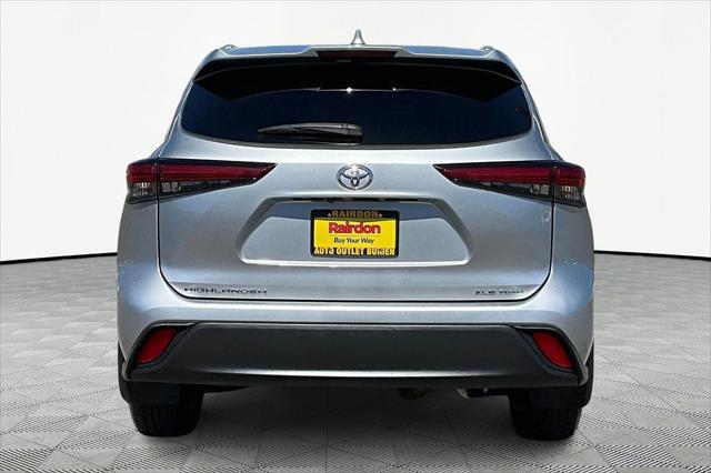 used 2021 Toyota Highlander car