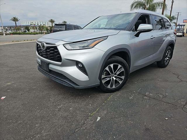 used 2021 Toyota Highlander car
