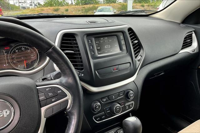 used 2017 Jeep Cherokee car
