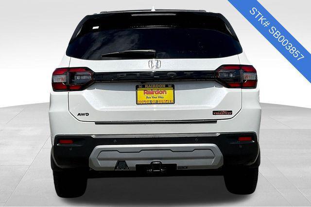 used 2025 Honda Pilot car, priced at $41,777
