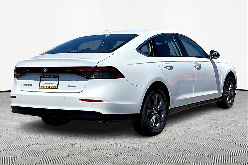 new 2025 Honda Accord Hybrid car, priced at $33,977