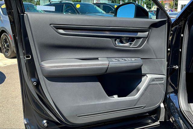 new 2026 Honda CR-V Hybrid car, priced at $38,580