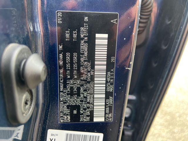 used 2020 Toyota Highlander car, priced at $29,777