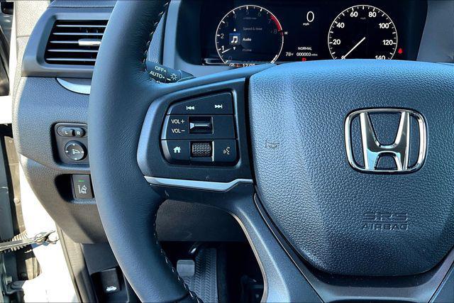 new 2025 Honda Ridgeline car, priced at $41,885
