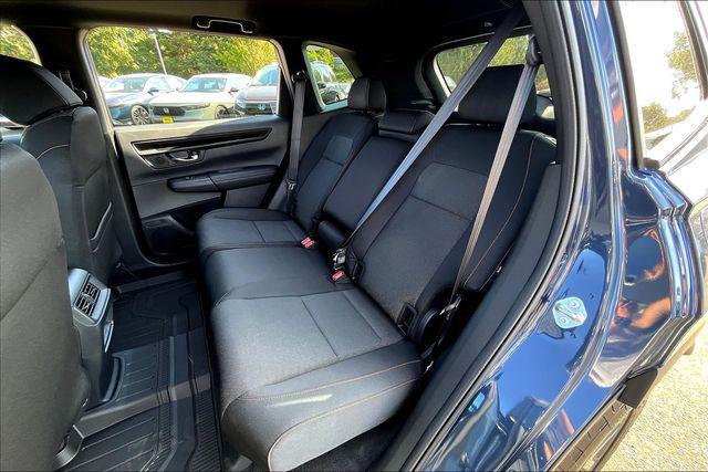 new 2026 Honda CR-V Hybrid car, priced at $38,497
