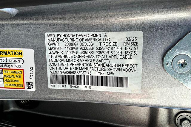 new 2025 Honda CR-V Hybrid car, priced at $38,497