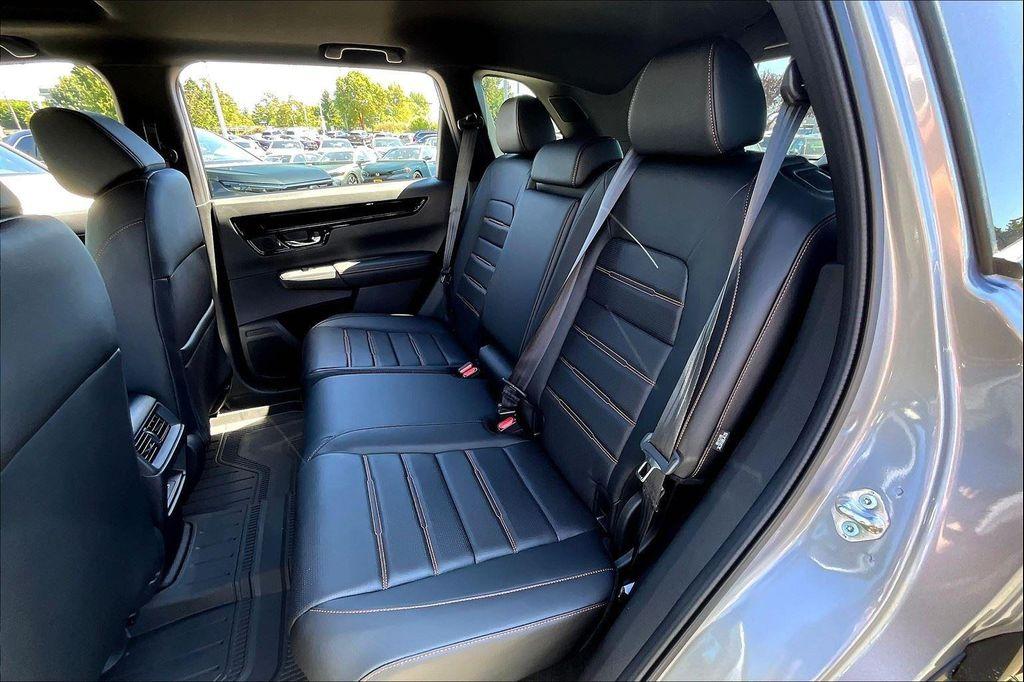 new 2026 Honda CR-V Hybrid car, priced at $41,977