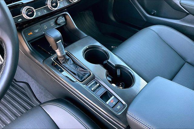 used 2025 Honda Civic Hybrid car, priced at $29,918
