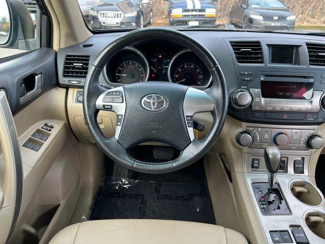used 2012 Toyota Highlander car, priced at $11,777