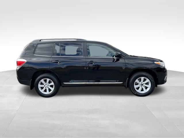 used 2012 Toyota Highlander car, priced at $11,777