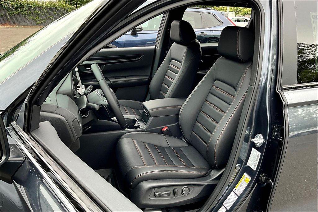 new 2026 Honda CR-V Hybrid car, priced at $41,620