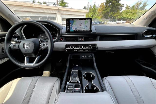 used 2024 Honda Pilot car, priced at $44,677