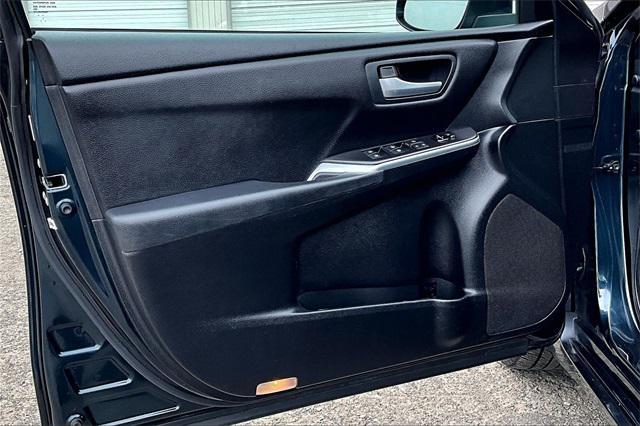 used 2016 Toyota Camry car