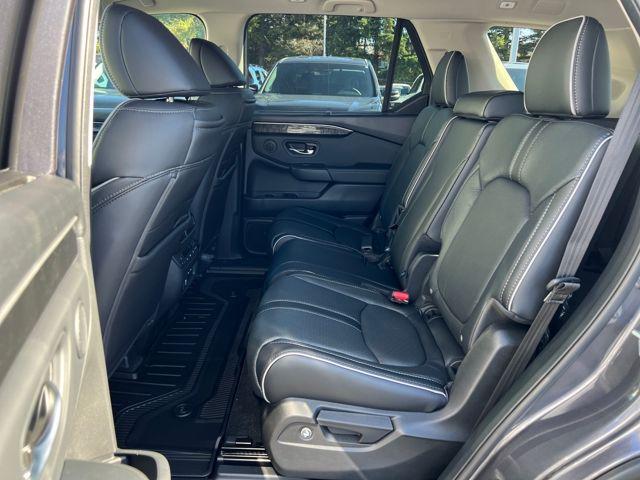 new 2025 Honda Pilot car, priced at $53,075