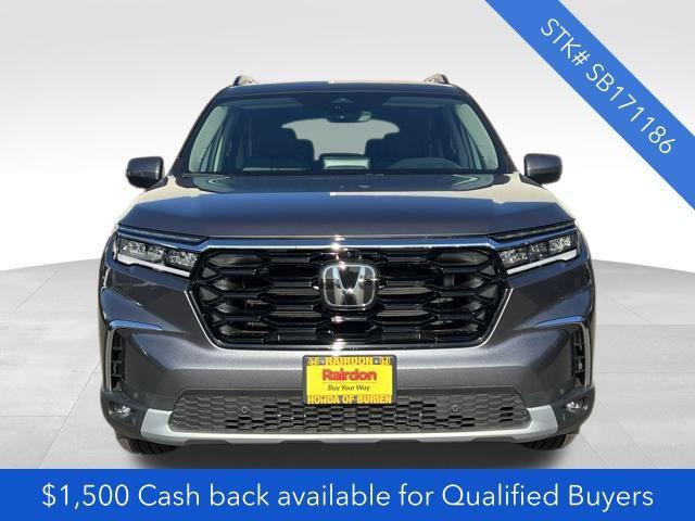 new 2025 Honda Pilot car, priced at $53,075