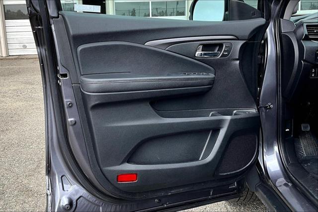 used 2022 Honda Pilot car, priced at $36,777
