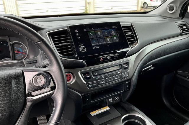 used 2022 Honda Pilot car, priced at $36,777