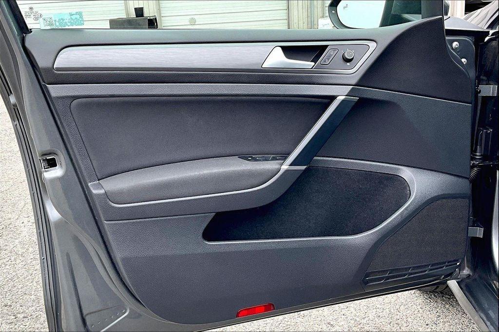 used 2019 Volkswagen e-Golf car, priced at $13,977