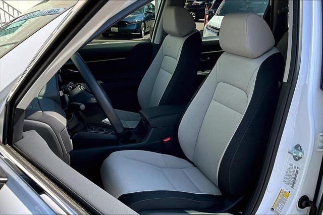 new 2025 Honda CR-V car, priced at $35,655