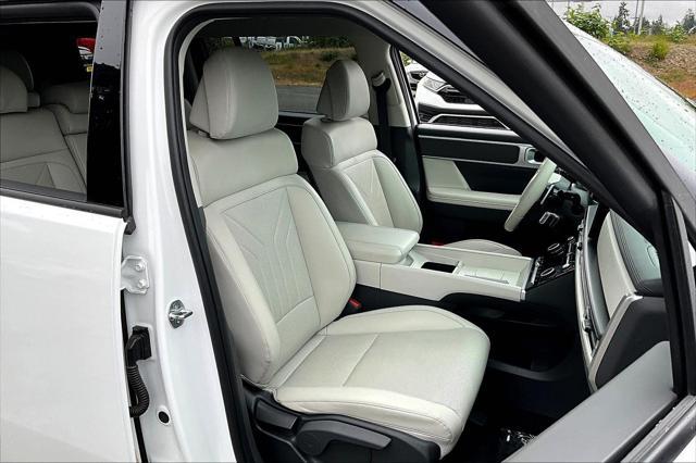 used 2024 Hyundai Santa Fe car, priced at $31,977