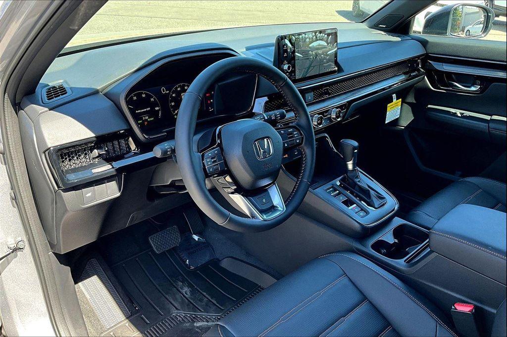 new 2026 Honda CR-V Hybrid car, priced at $43,645