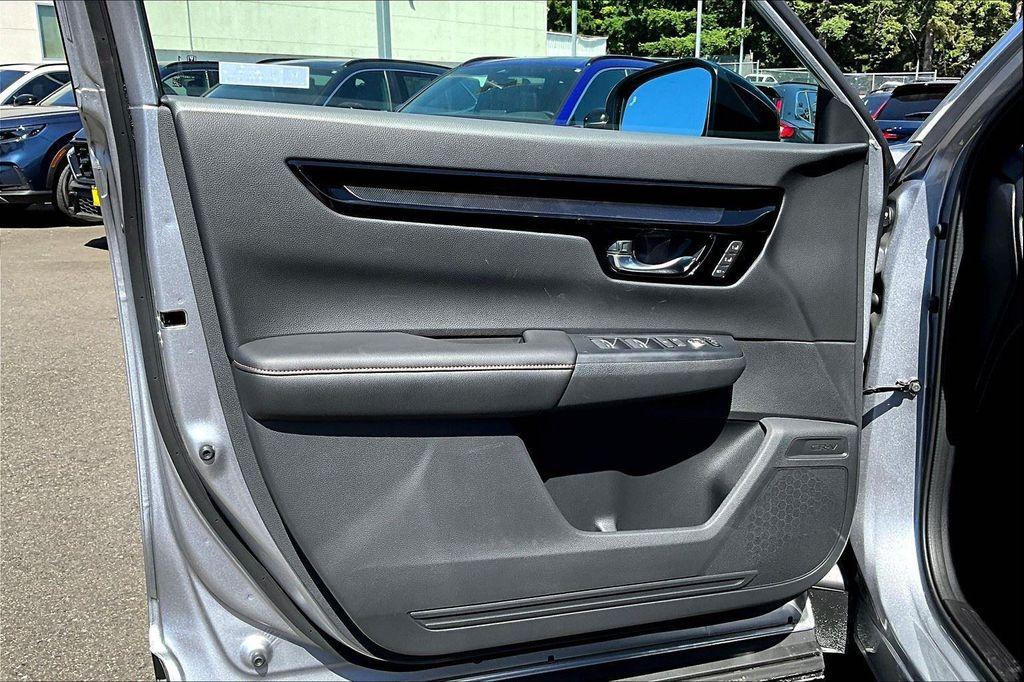 new 2026 Honda CR-V Hybrid car, priced at $43,645