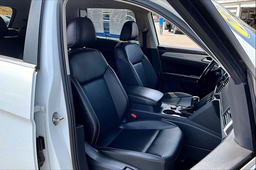 used 2018 Volkswagen Atlas car, priced at $17,677