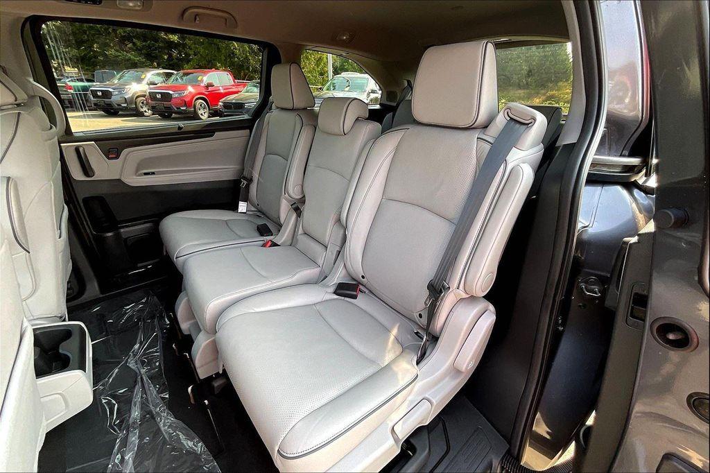 new 2023 Honda Odyssey car, priced at $50,995