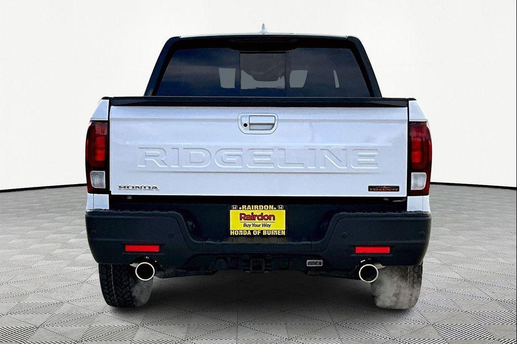 new 2025 Honda Ridgeline car, priced at $41,999