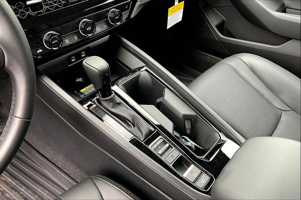 new 2025 Honda Accord Hybrid car, priced at $36,090