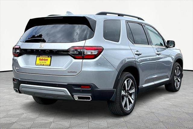 used 2025 Honda Pilot car, priced at $45,777