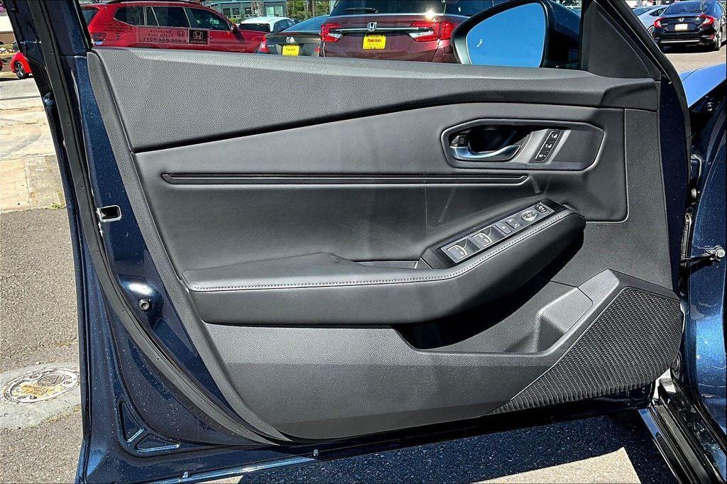 new 2025 Honda Accord Hybrid car, priced at $40,450