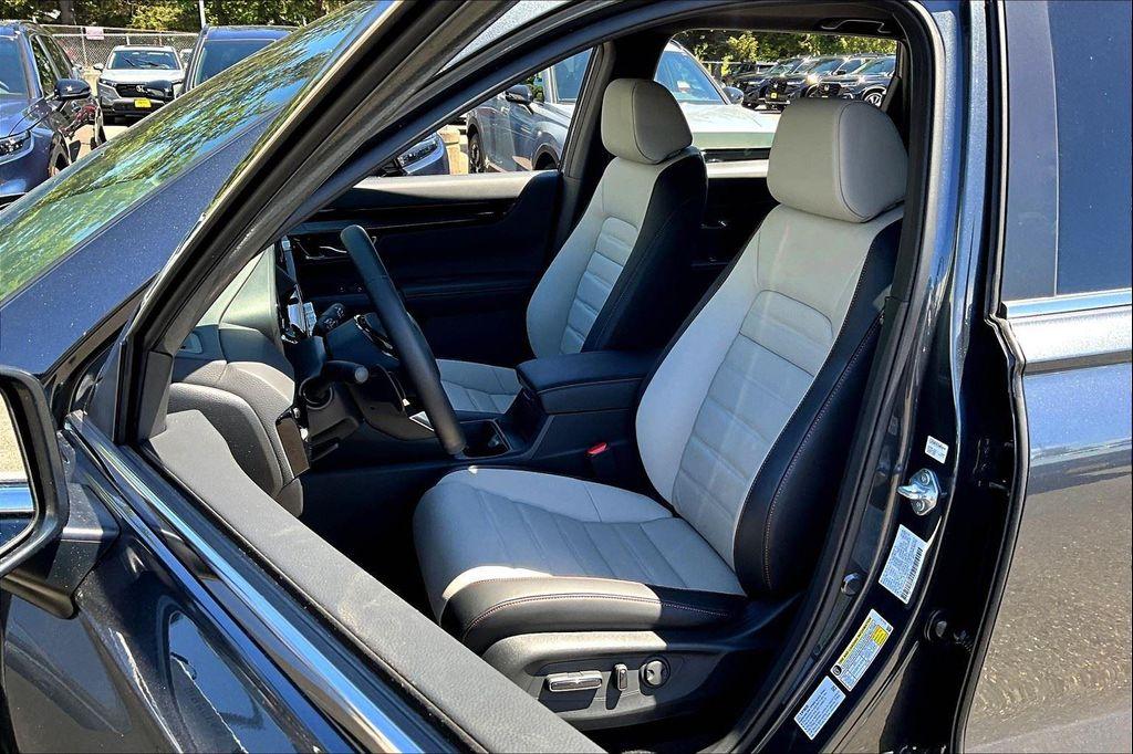 new 2025 Honda CR-V Hybrid car, priced at $38,977