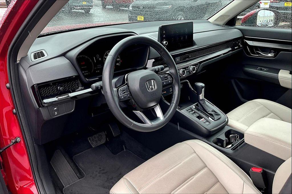 used 2024 Honda CR-V car, priced at $32,977