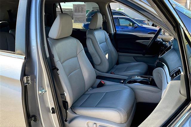 used 2021 Honda Pilot car, priced at $30,499