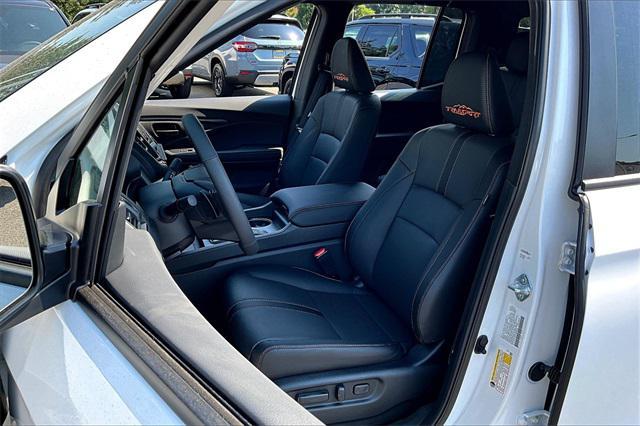 new 2025 Honda Ridgeline car, priced at $49,185