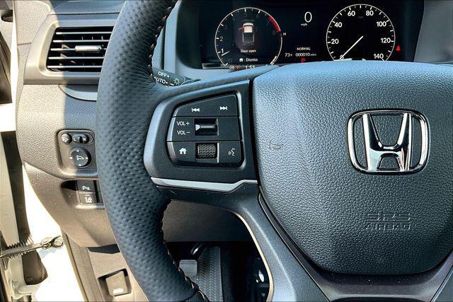 new 2025 Honda Ridgeline car, priced at $47,685