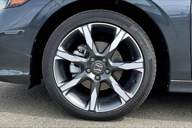 new 2025 Honda Civic Hybrid car, priced at $33,100