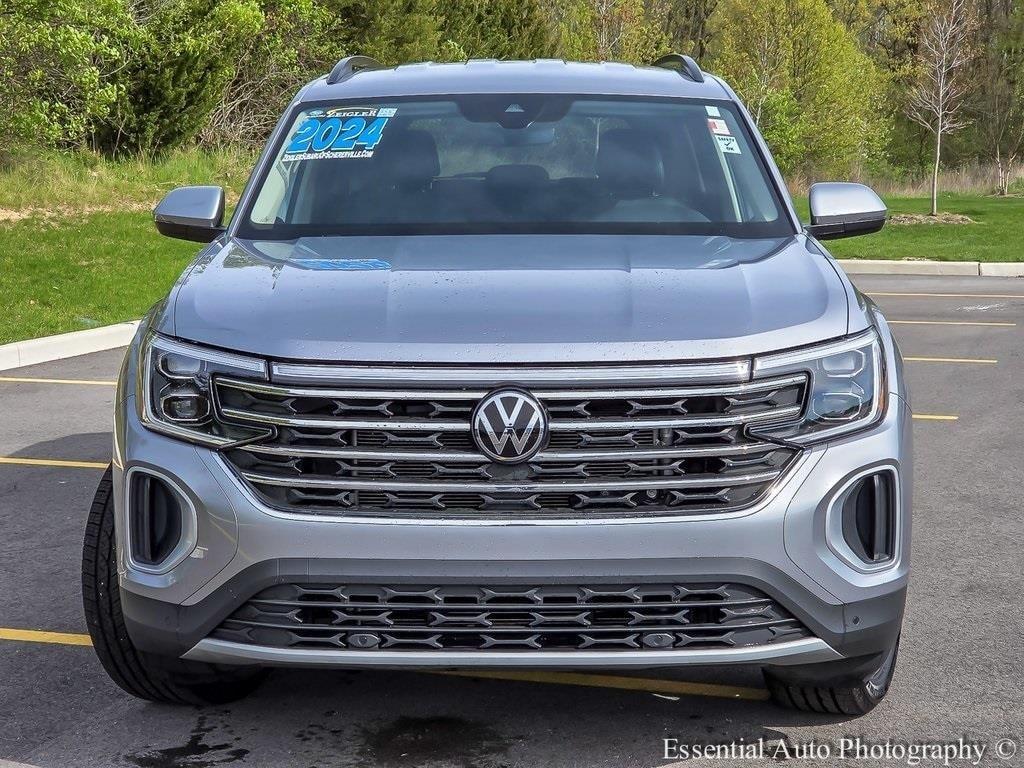used 2024 Volkswagen Atlas car, priced at $32,995